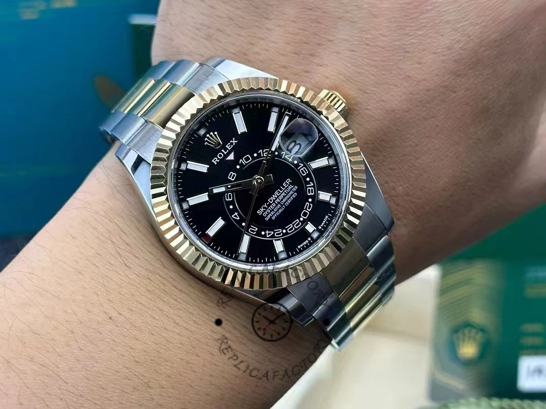 Rolex Sky Dweller 42 Yellow Rolesor Black Dial Oyster M336933 0003