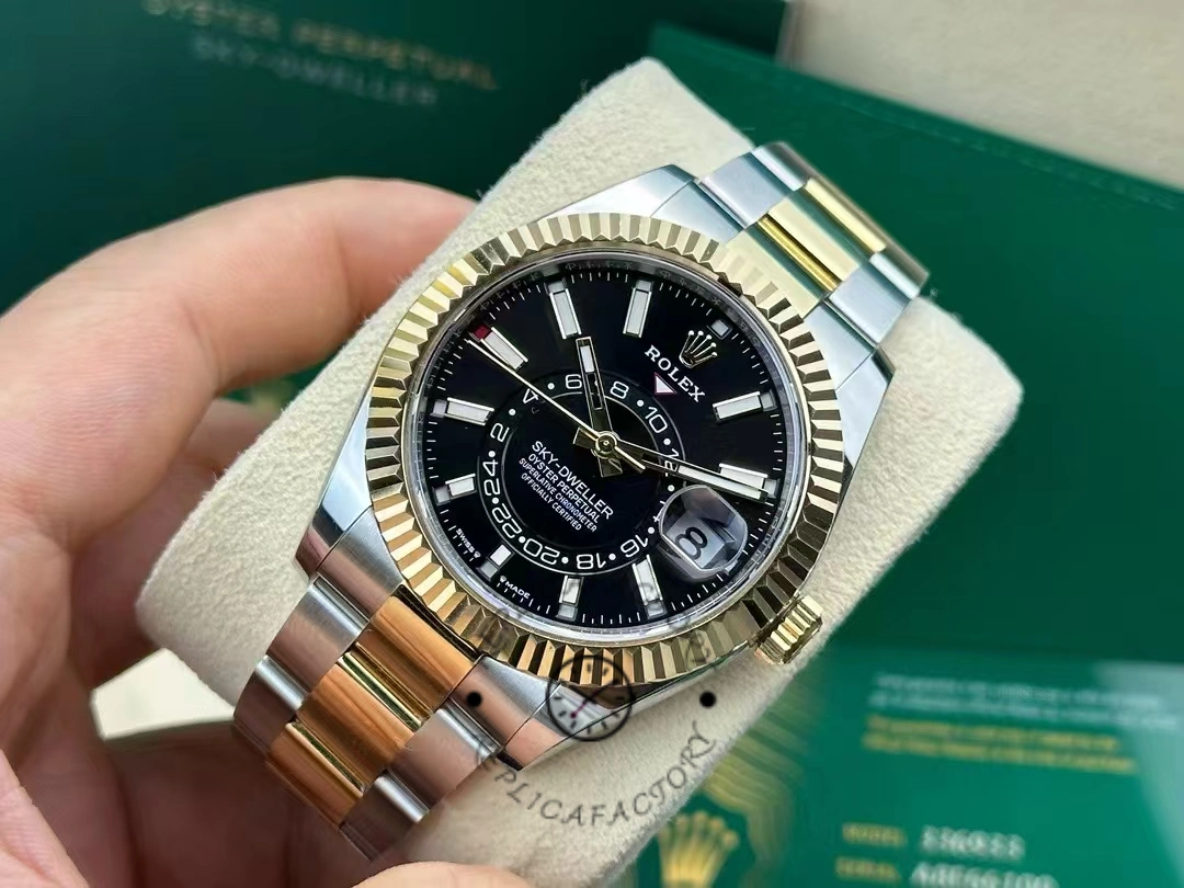 Rolex Sky Dweller 42 Yellow Rolesor Black Dial Oyster M336933 0003
