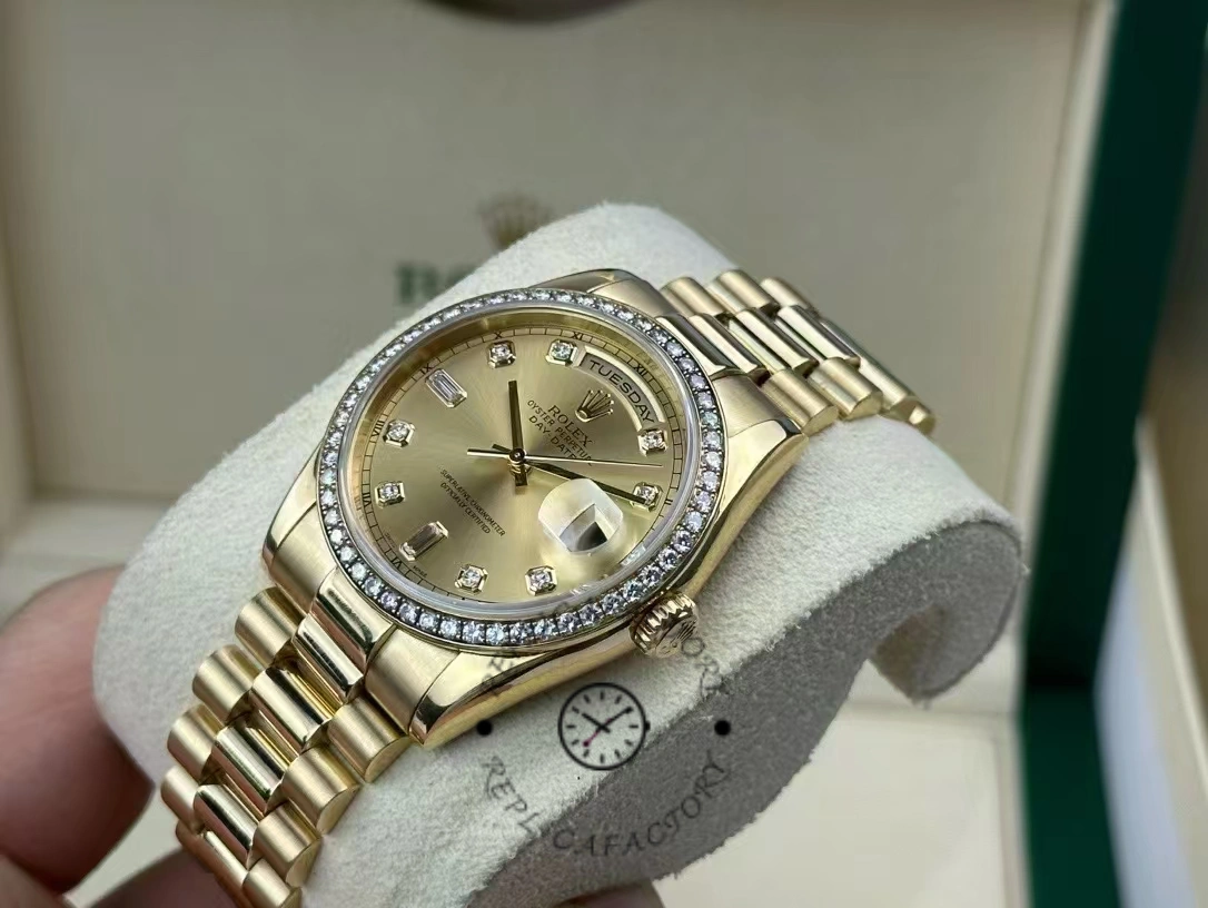 Rolex Day Date 118348 Champagne diamond Dial Yellow Gold 36mm Unisex Replica Watch