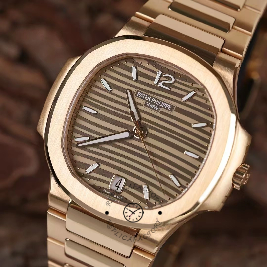 Replica Patek Philippe Nautilus 7118 1R 010 40mm Mens Watch
