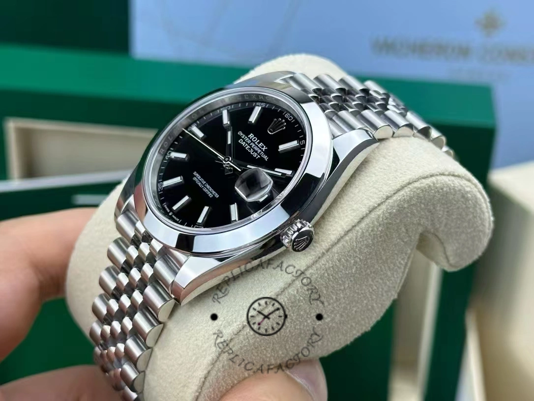 Rolex Datejust 41 41mm 126300 0012 Bright Black Index Dial