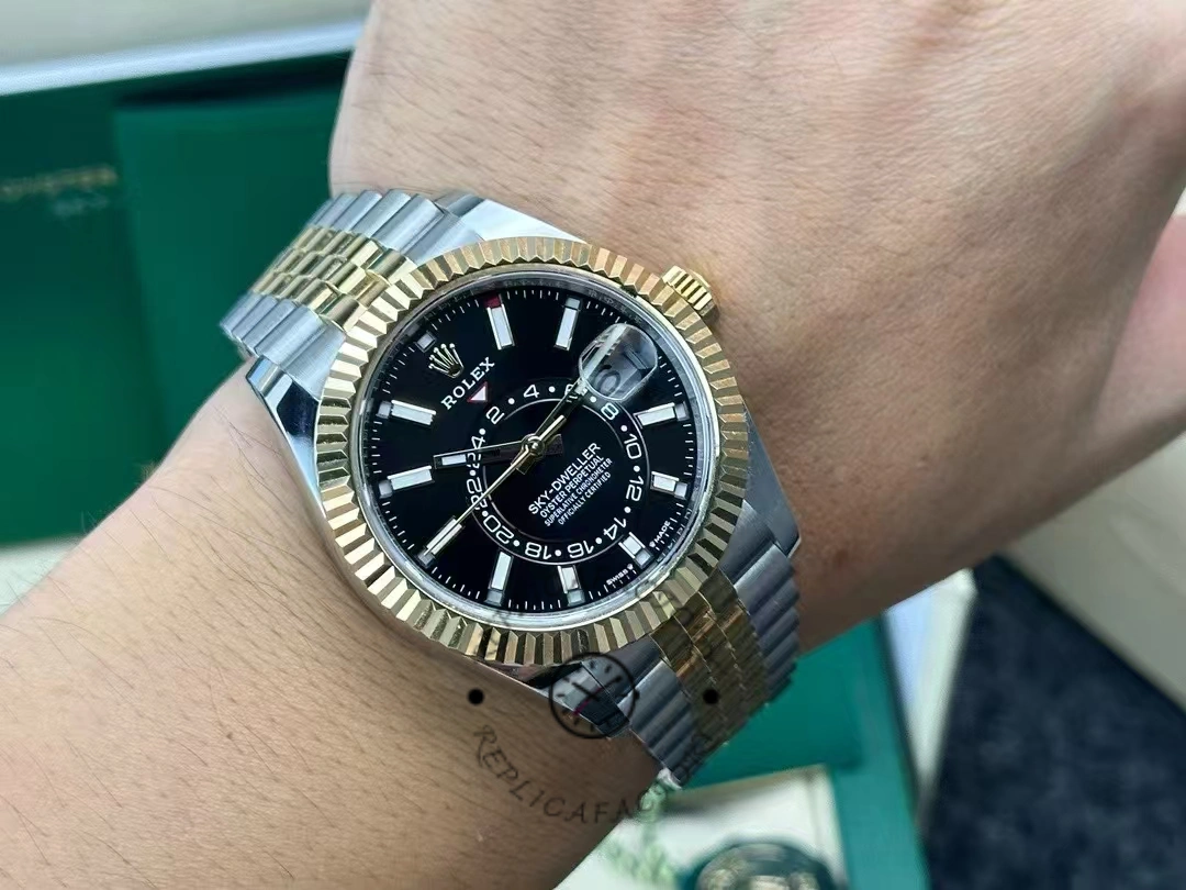 Rolex Sky Dweller 42 Oystersteel and Yellow Gold M336933 0004 Men's Watch