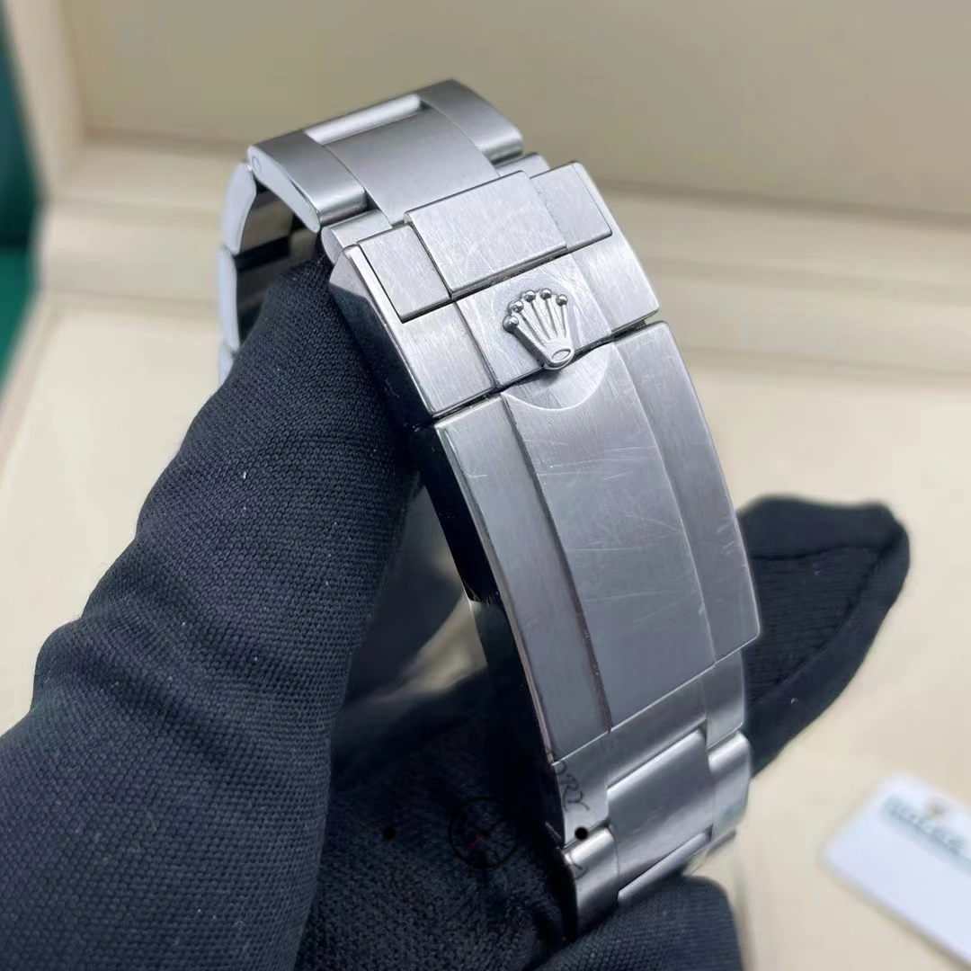 Rolex Explorer II m226570 0001