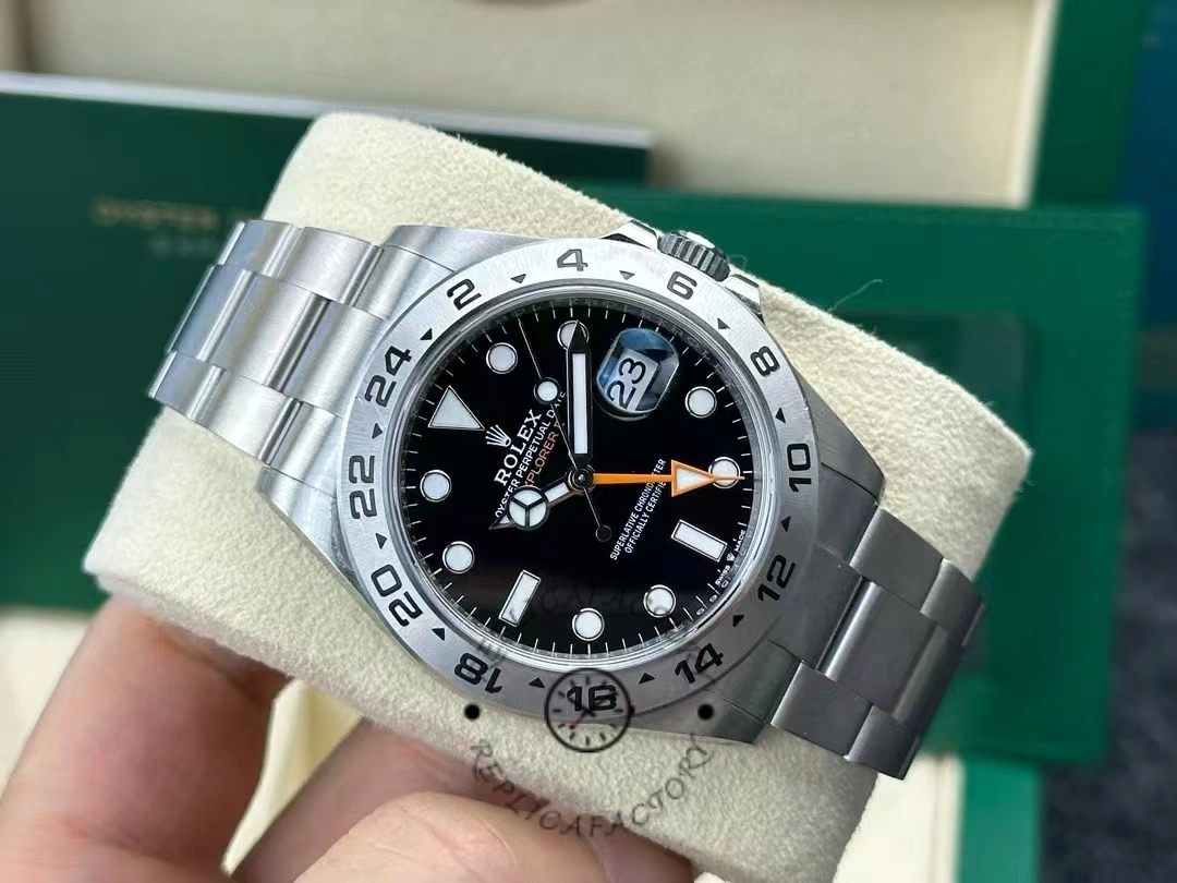 Rolex Explorer II m226570 0002