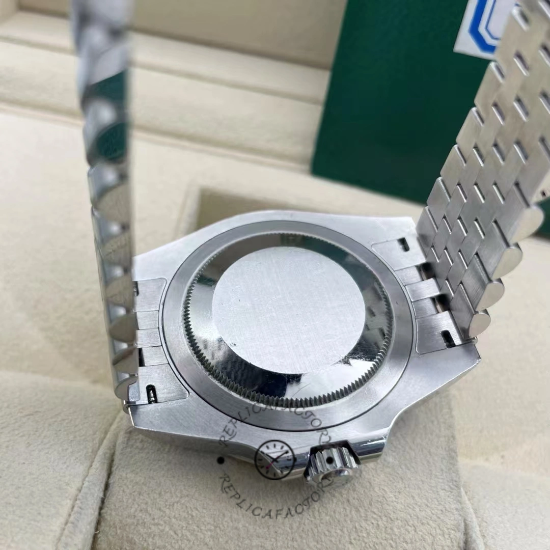 Rolex GMT-Master II 126710BLRO