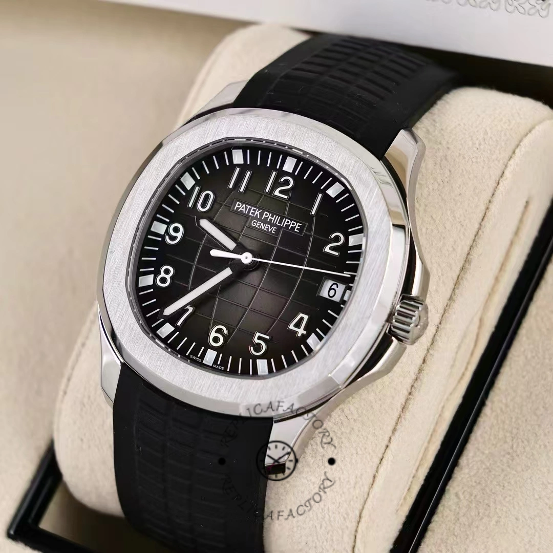 Replica Patek Philippe Aquanaut 5167A 001