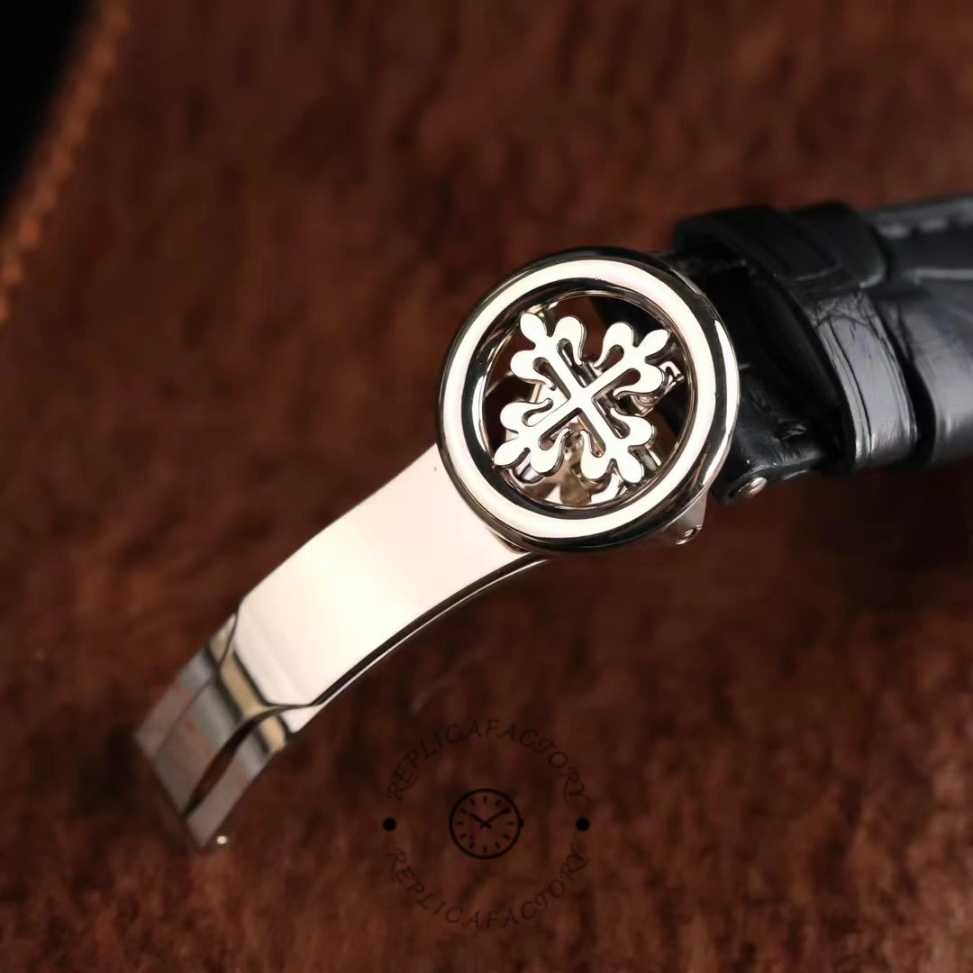 Replica Patek Philippe Complications Annual Calendar White Gold 5205G 010 40mm Mens Watch