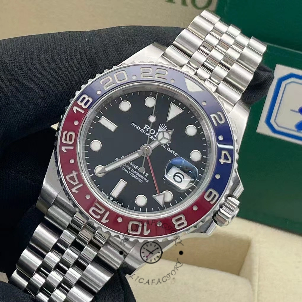 Rolex GMT-Master II 126710BLRO