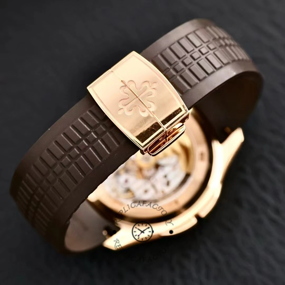 Replica Patek Philippe Aquanaut 5164R 001