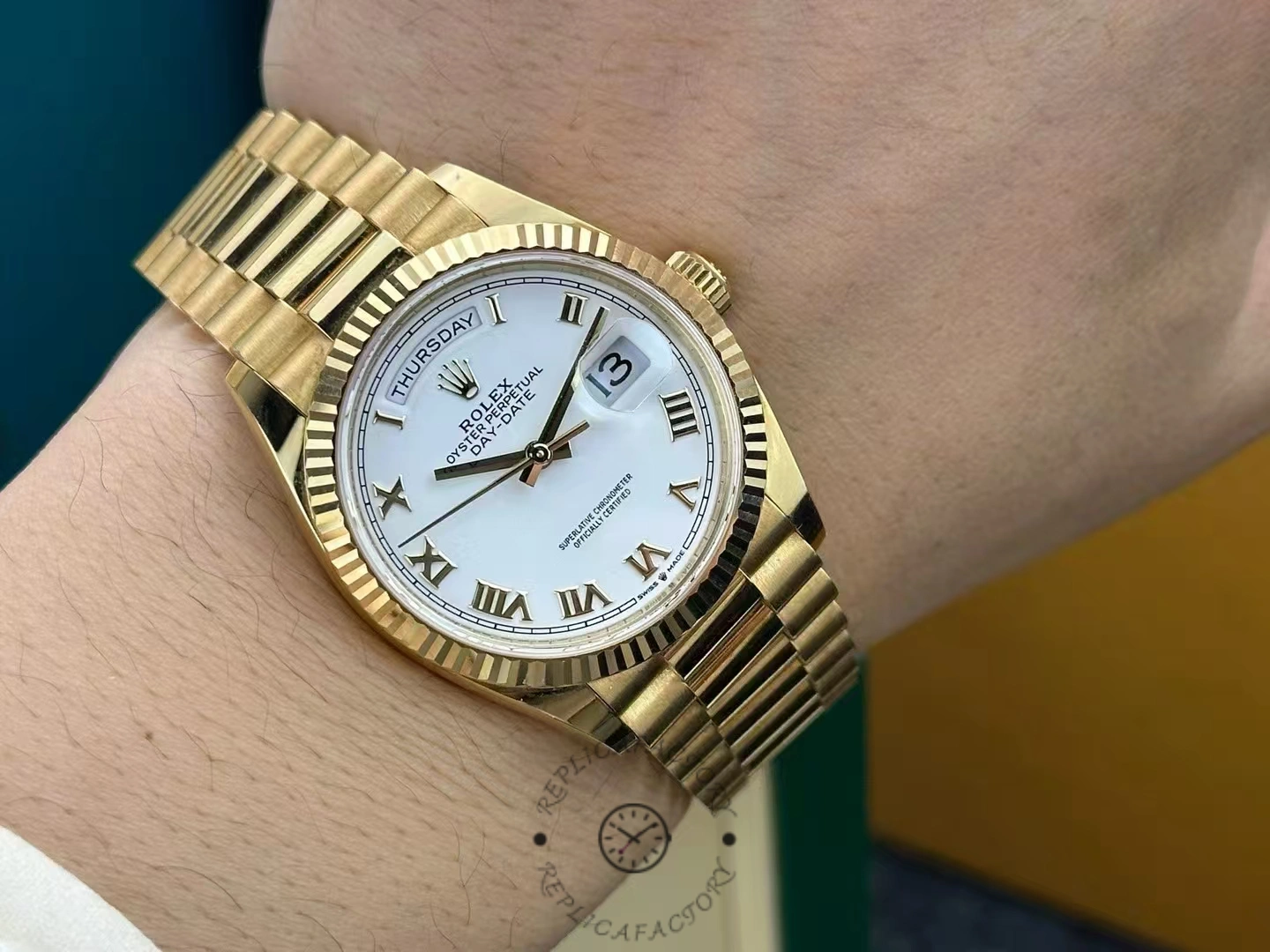 Replica Rolex Day Date M228238 0042 real pictures-7