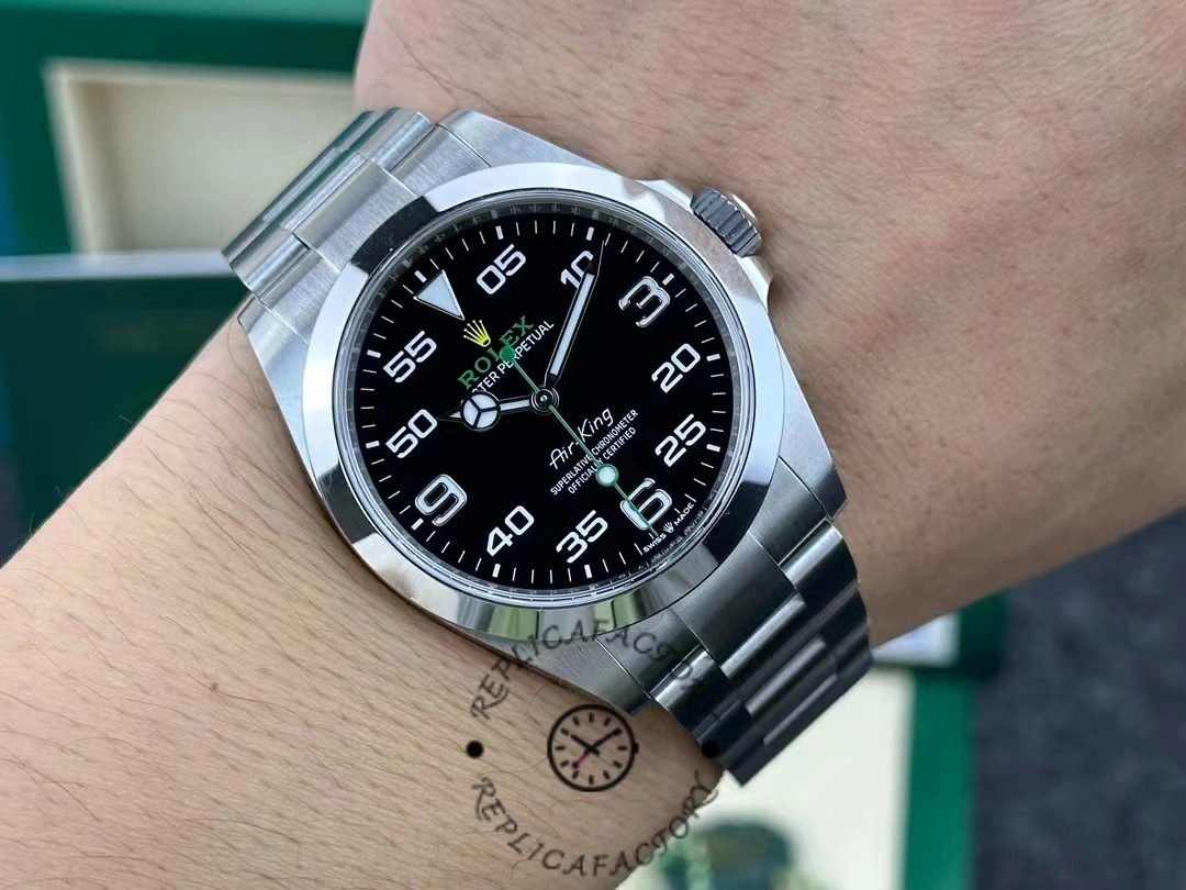 Replica Rolex Air King 126900 0001 - Wearing picture