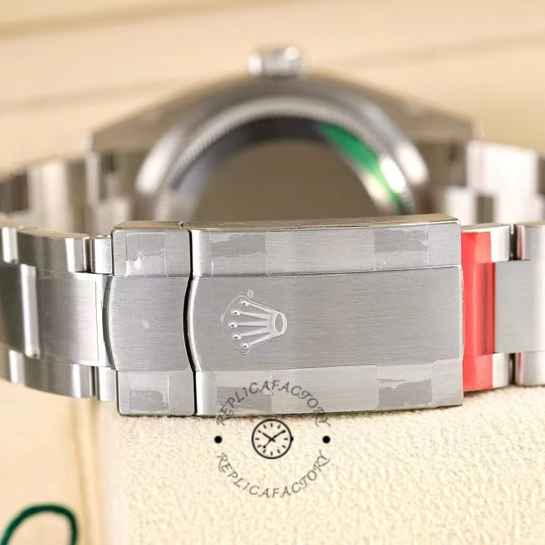 Rolex Oyster Perpetual 36 Oystersteel Pink Dial 126000 0008 Women's Watch