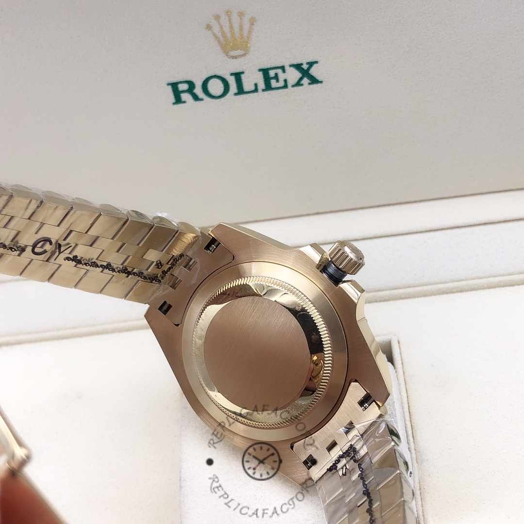 2025 Rolex GMT Master II 18 kt Yellow Gold m126718grnr 0002 40 mm Replica