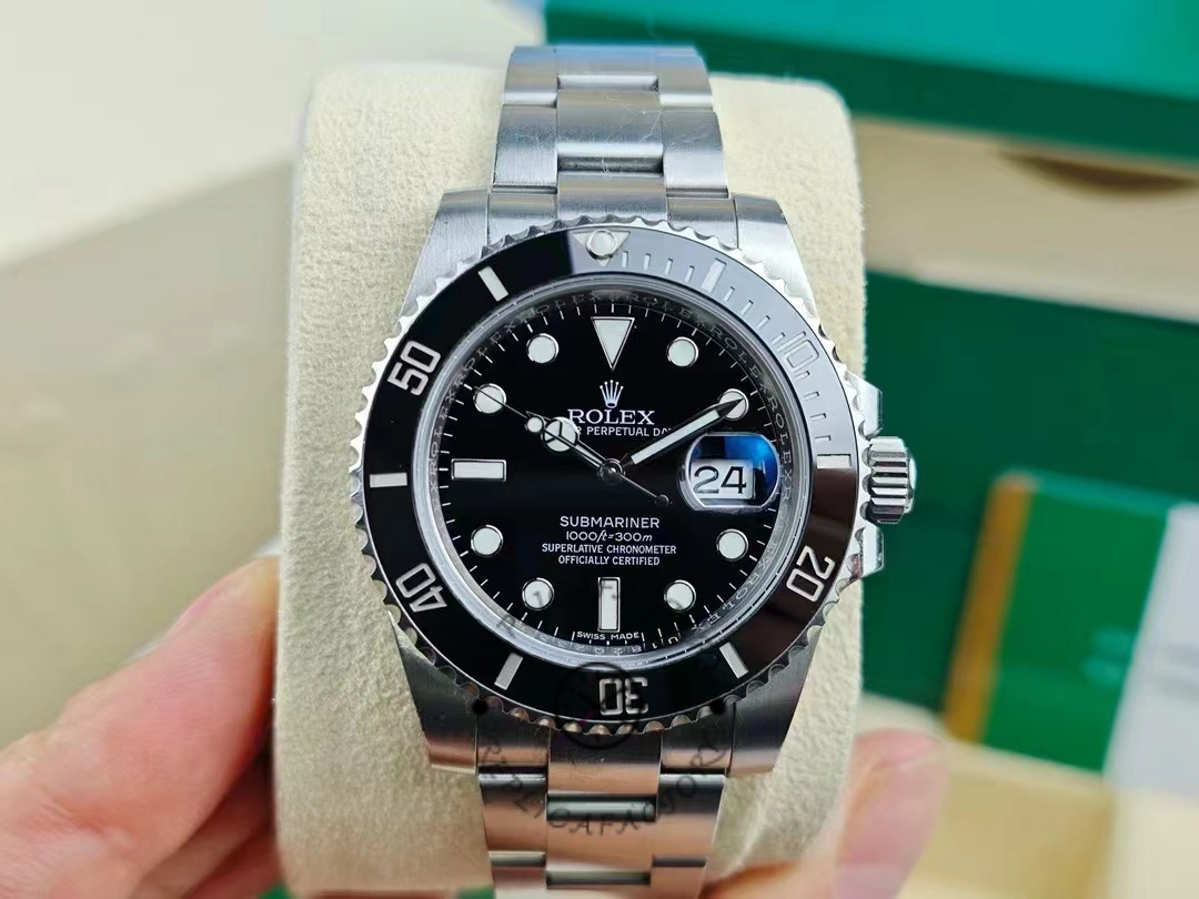 Rolex Submariner Date 116610LN