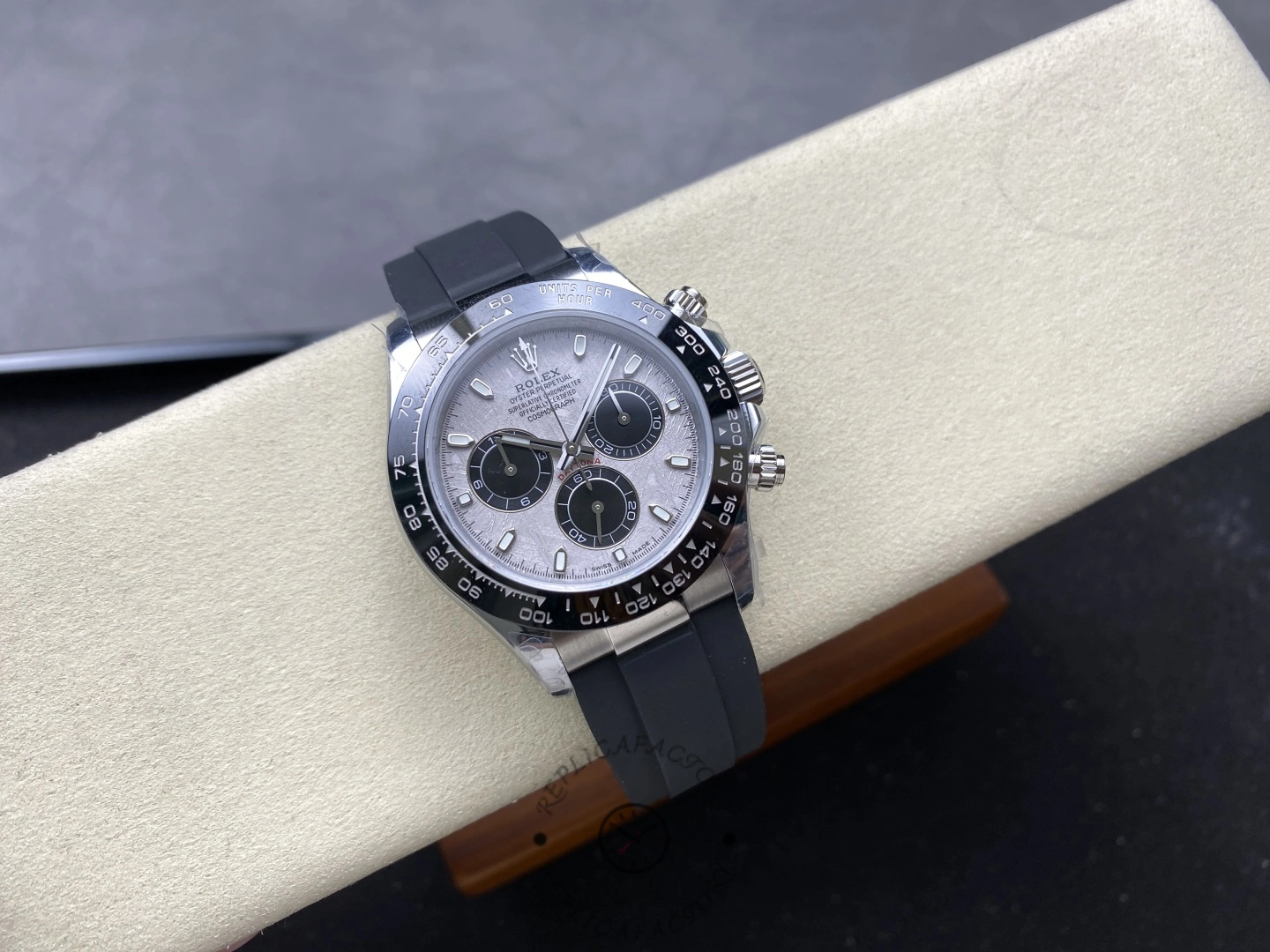 2025 Rolex Cosmograph Daytona 40mm 126519LN 0007 Replica