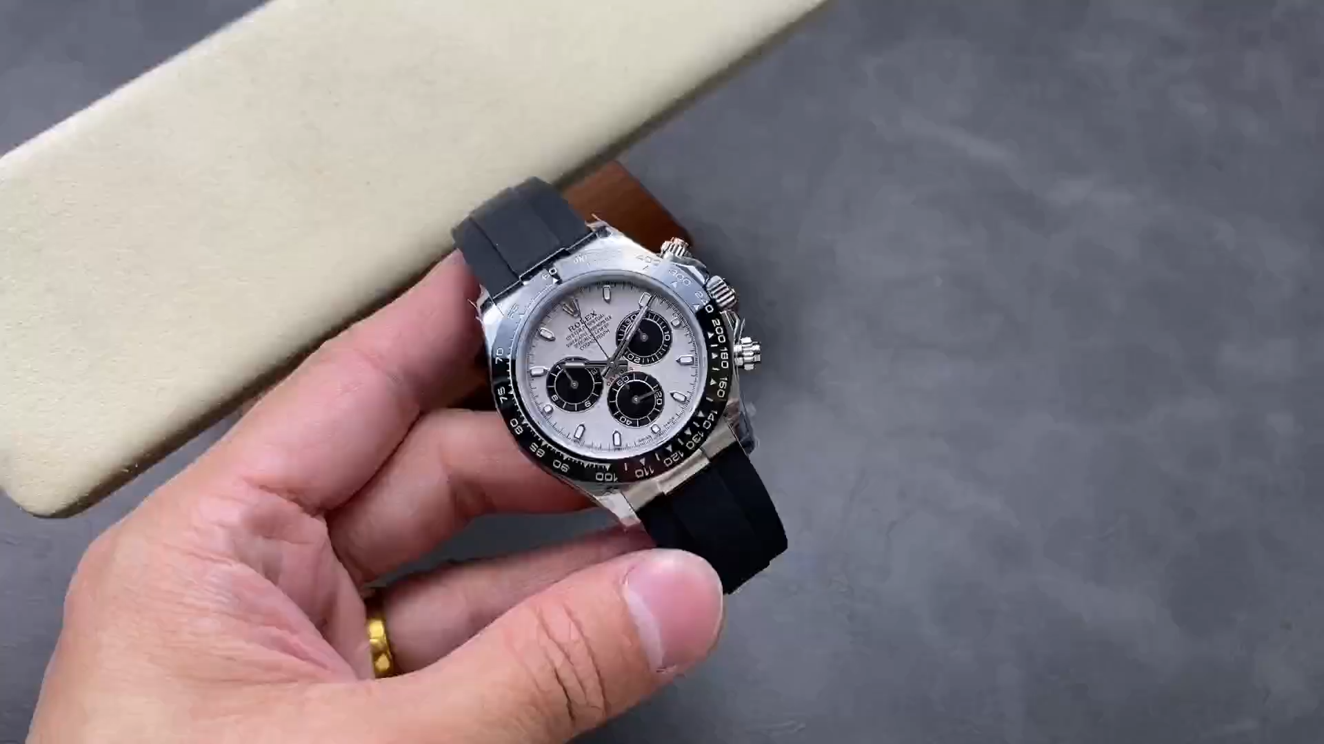 2025 Rolex Cosmograph Daytona 40mm 126519LN 0007 Replica