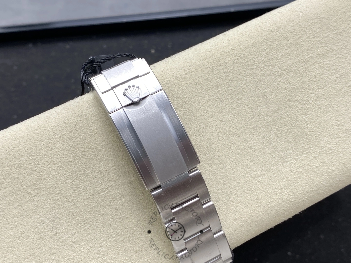 2025 Artisans de Genève Custom Rolex Daytona 116500