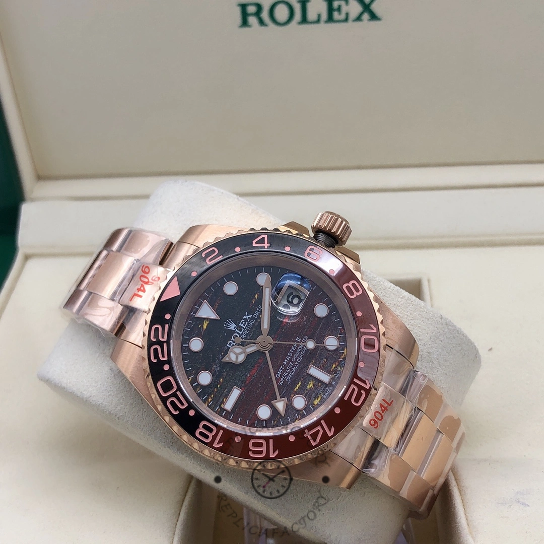 Replica Rolex M126715CHNR-0002 - Dial shot