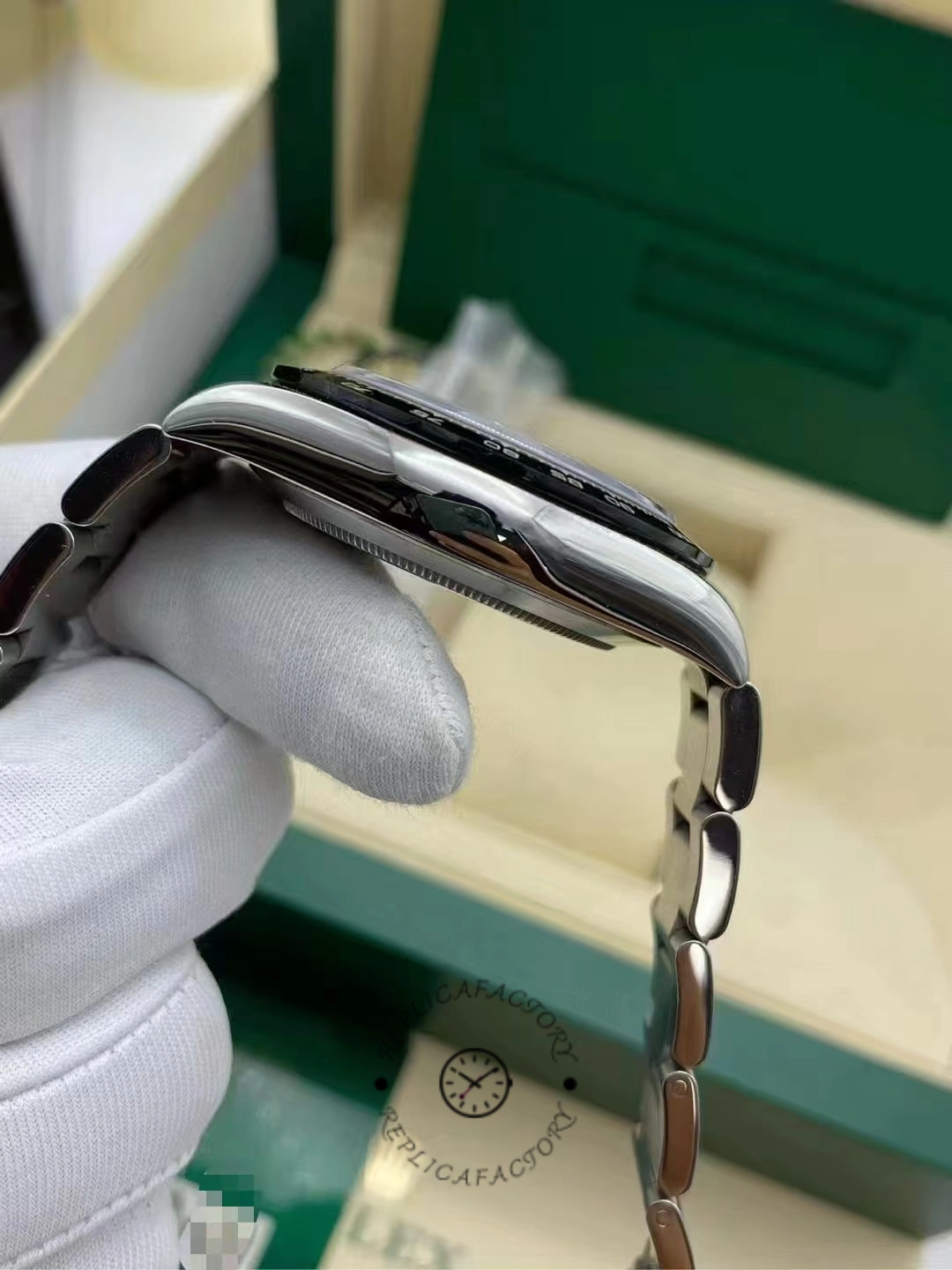 Rolex Cosmograph Daytona 116500LN