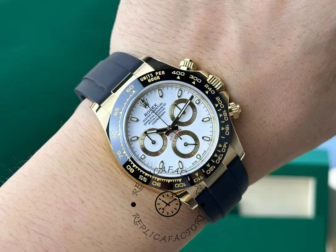 Rolex Cosmograph Daytona 116518LN White Dial Black Rubber Strap 40mm Mens Replica Watch
