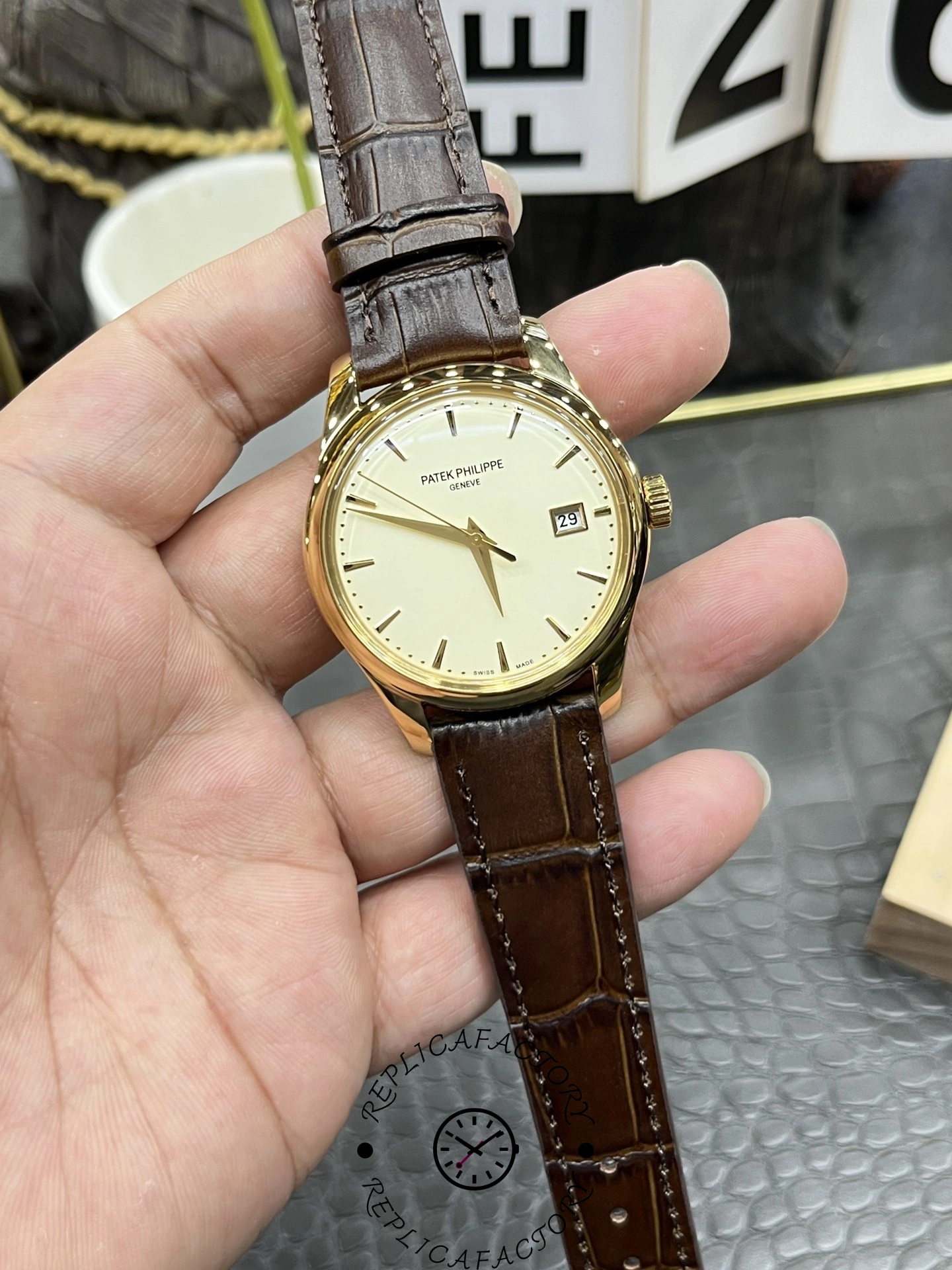 Patek Philippe Calatrava 5227J 001 Men's Replica