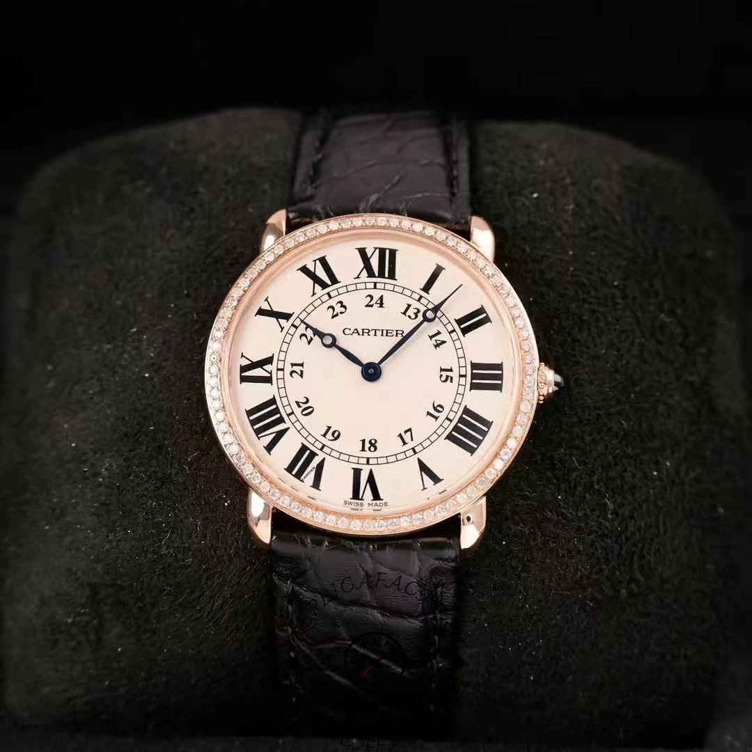 Replica Cartier WR007017 Dial details