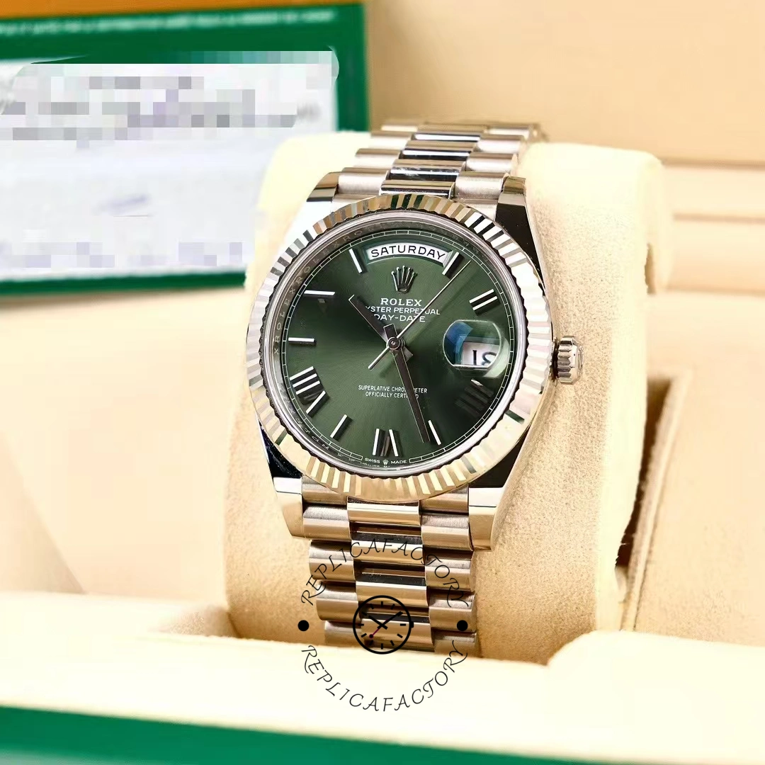 Rolex Day-Date 228239 Green Roman Dial Fluted Bezel 40mm Mens Replica Watch