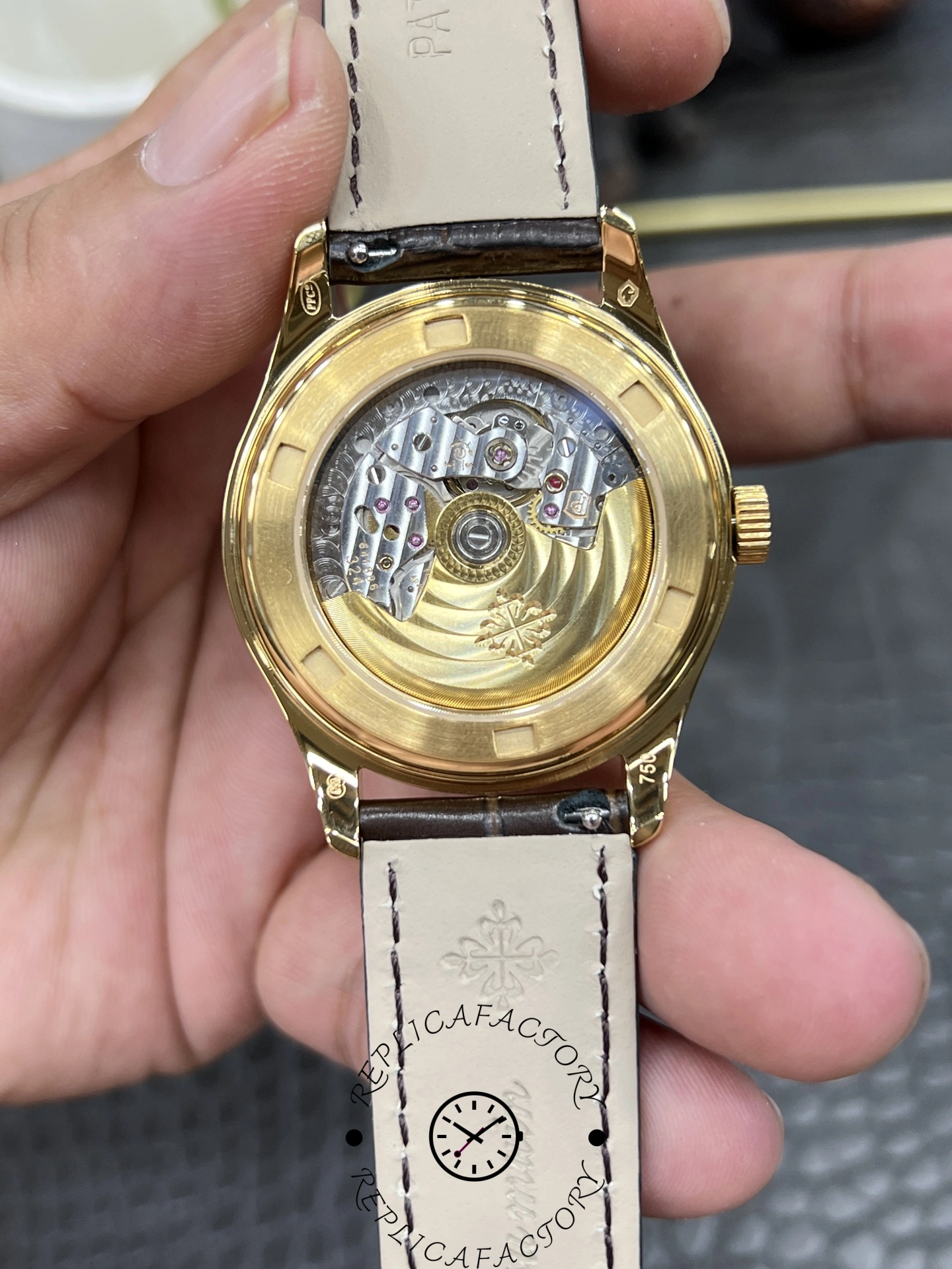 Patek Philippe Complications 5146R 001 39mm Mens Replica Watch