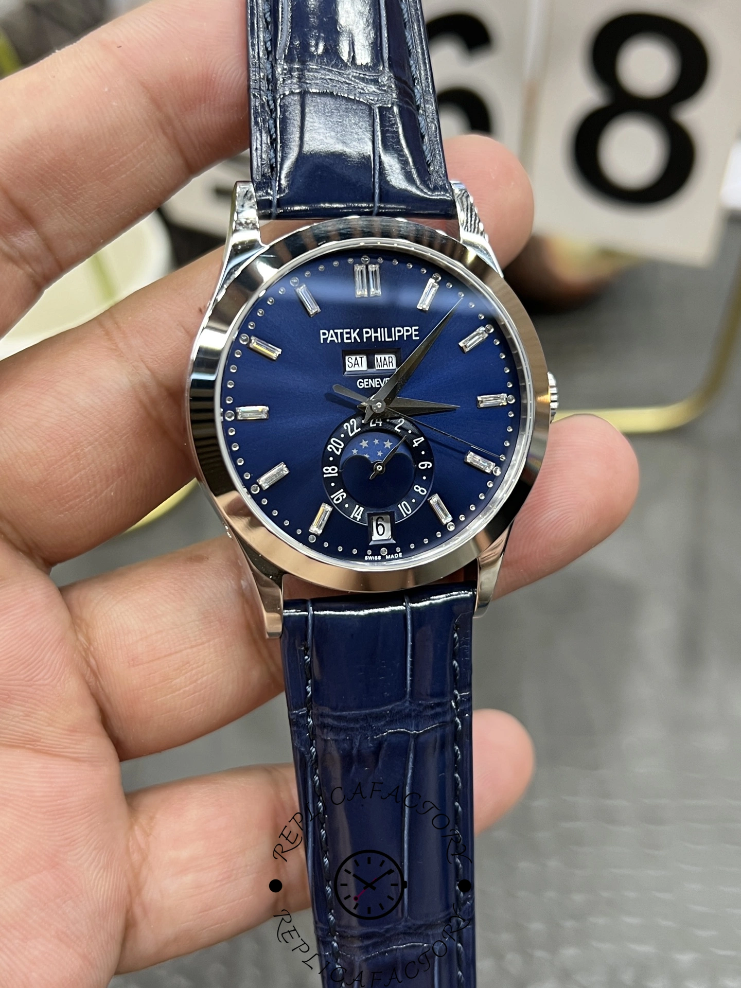 Patek Philippe Complications 5396G 017 38.5mm