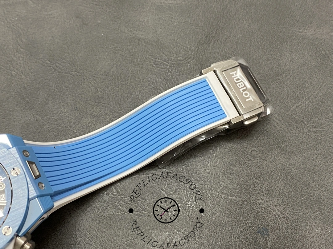 Hublot Big Bang Unico Sky Blue 42 mm 441.EX.5120.RX