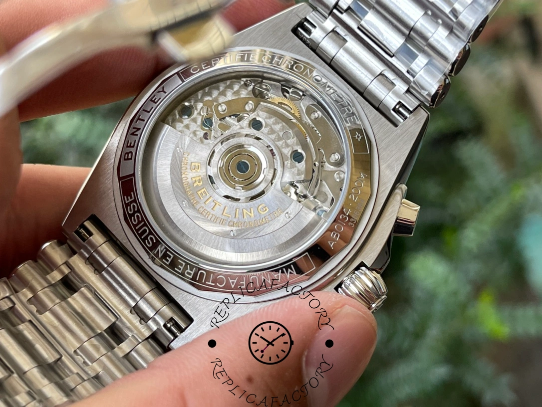 Breitling Chronomat B01 Chronograph 42 AB0134101K1A1 replica