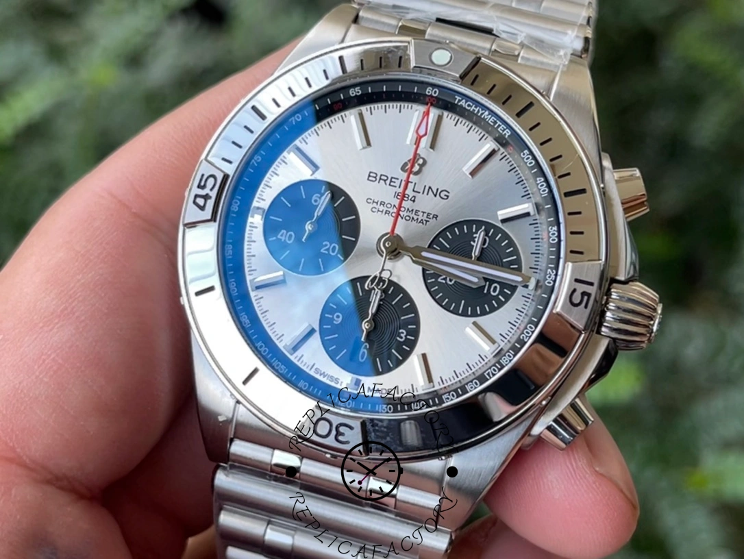 Breitling Chronomat B01 Chronograph 42 AB0134101K1A1 replica