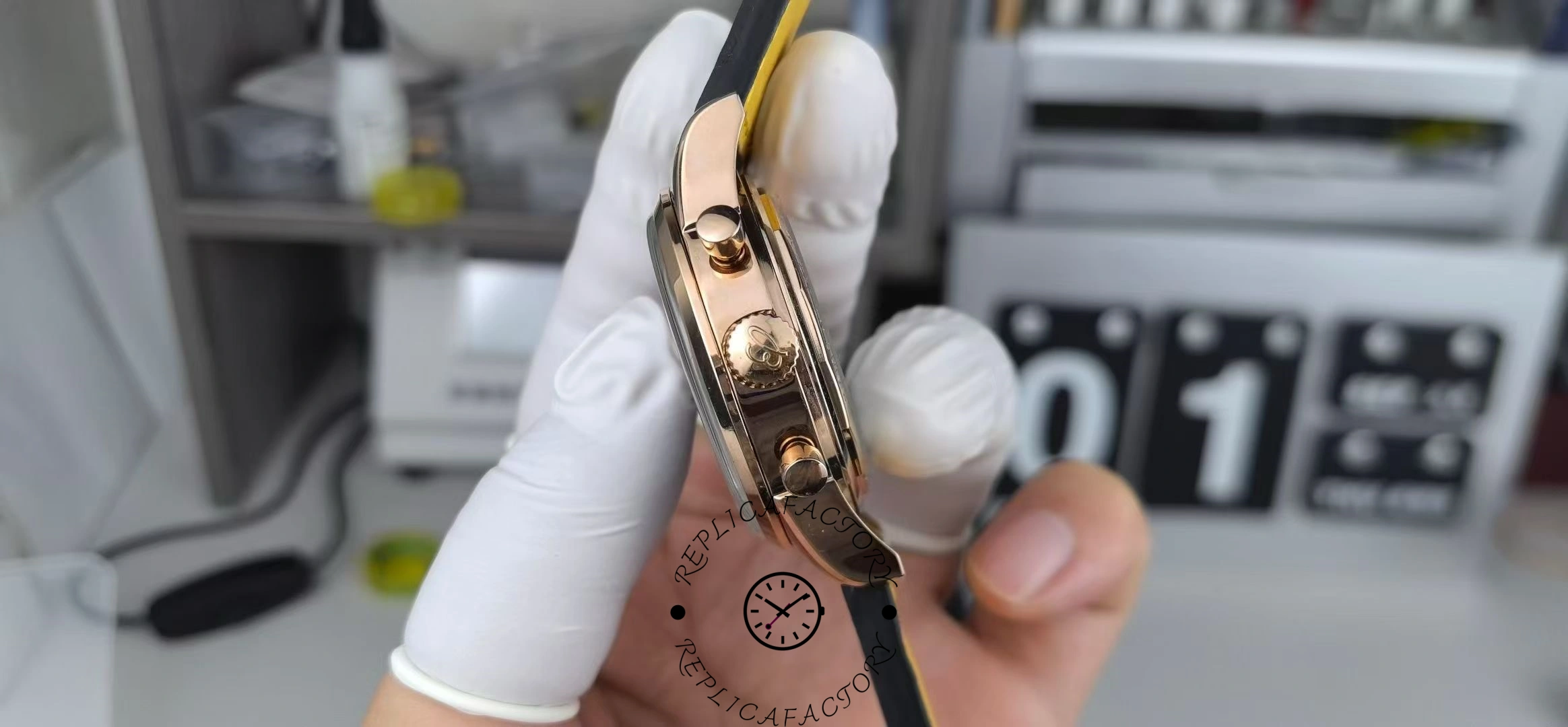 Breitling Top Time Ford Mustang A253101A1L1X1 42mm Replica