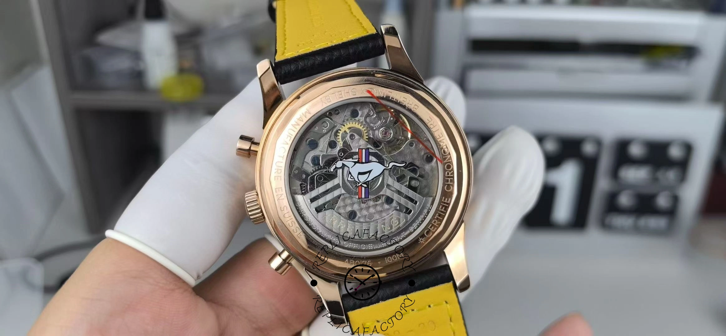 Breitling Top Time Ford Mustang A253101A1L1X1 42mm Replica