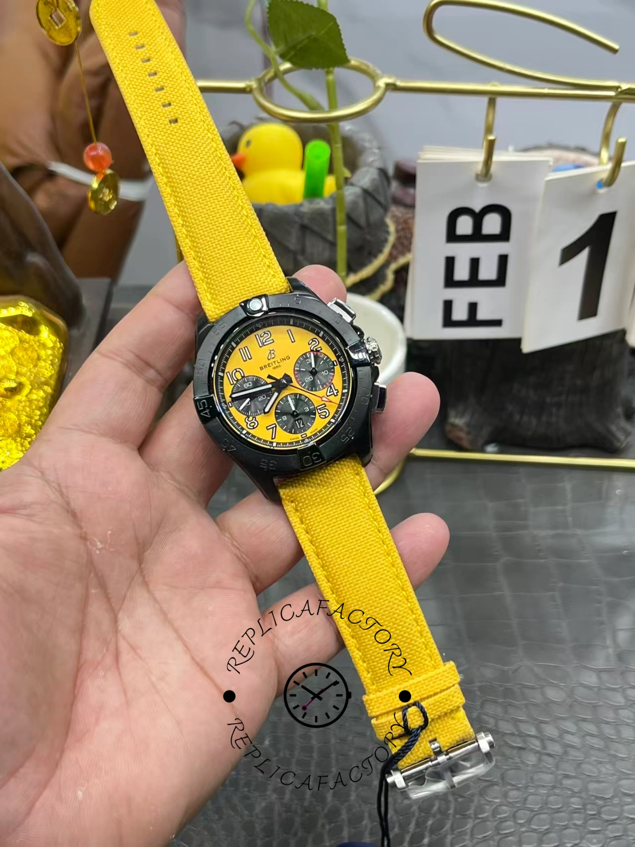 Breitling Avenger B01 Chronograph 44 SB0147101I1X1 Replica