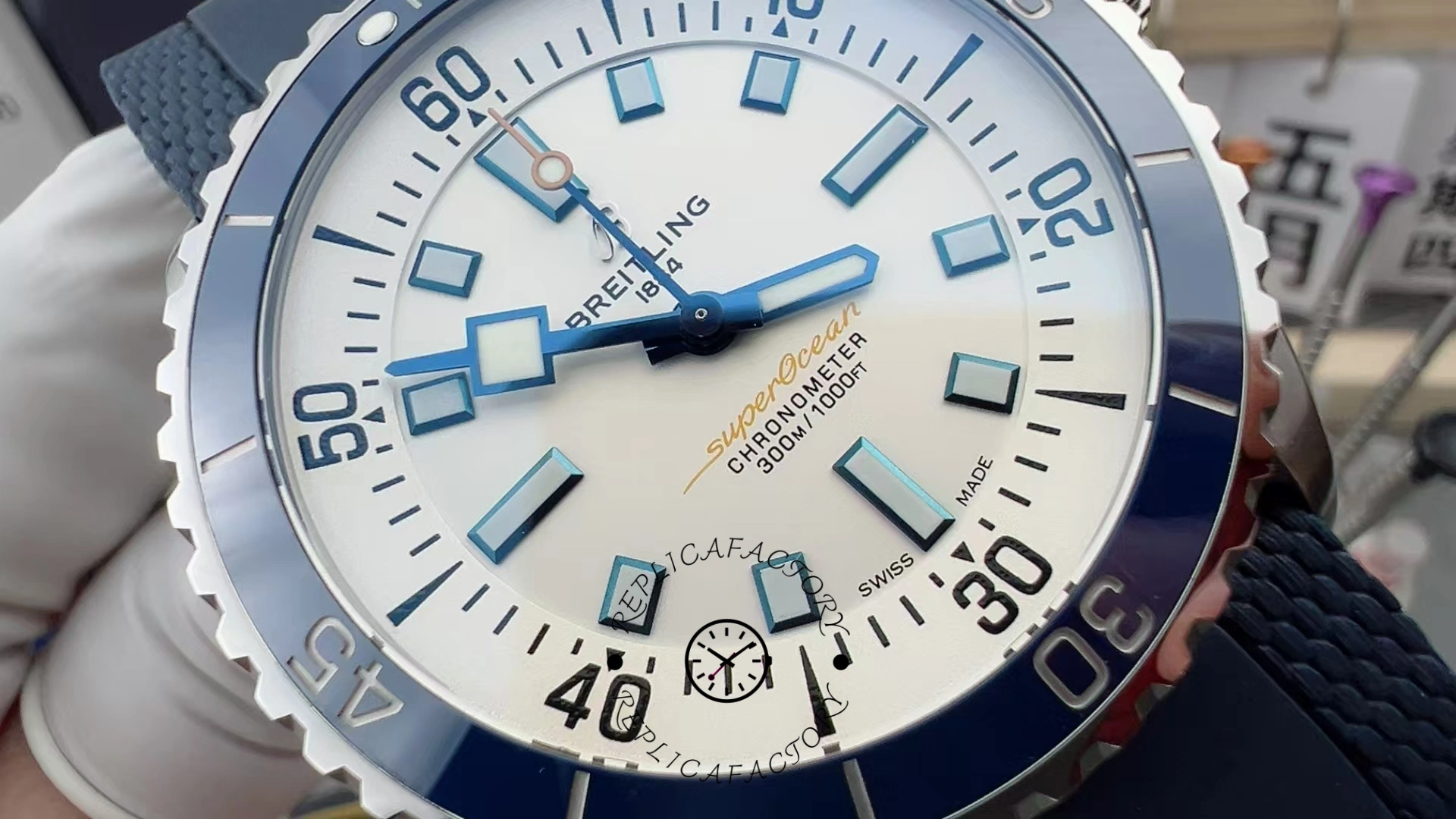 Breitling Superocean Automatic 42mm A17375E71G1S1 Replica