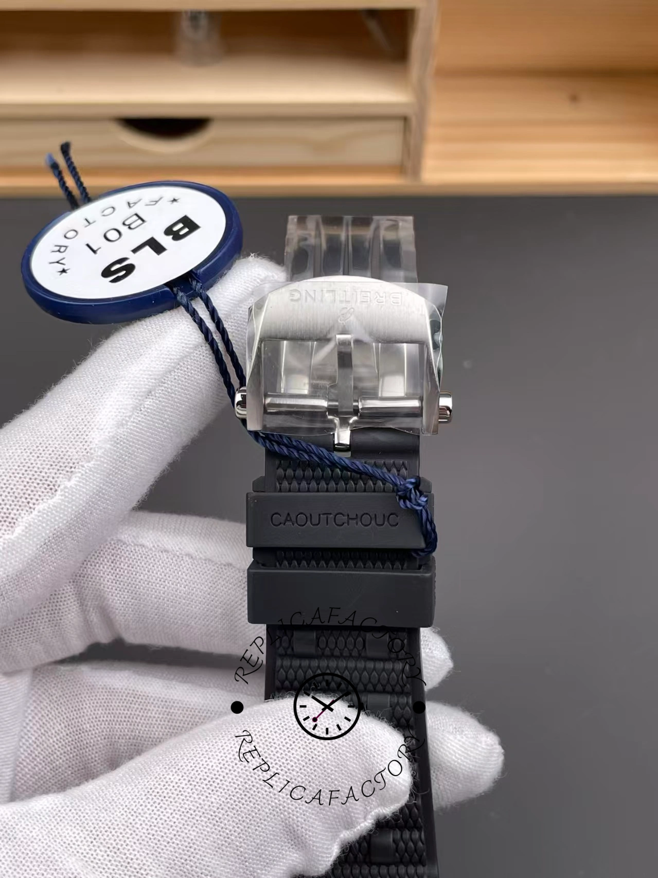 Breitling Chronomat B01 42mm UB0134101B1S1 Replica