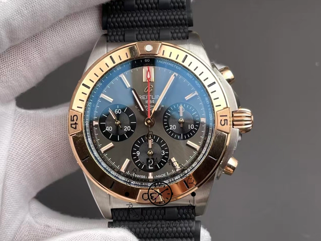 Breitling Chronomat B01 42mm UB0134101B1S1 Replica