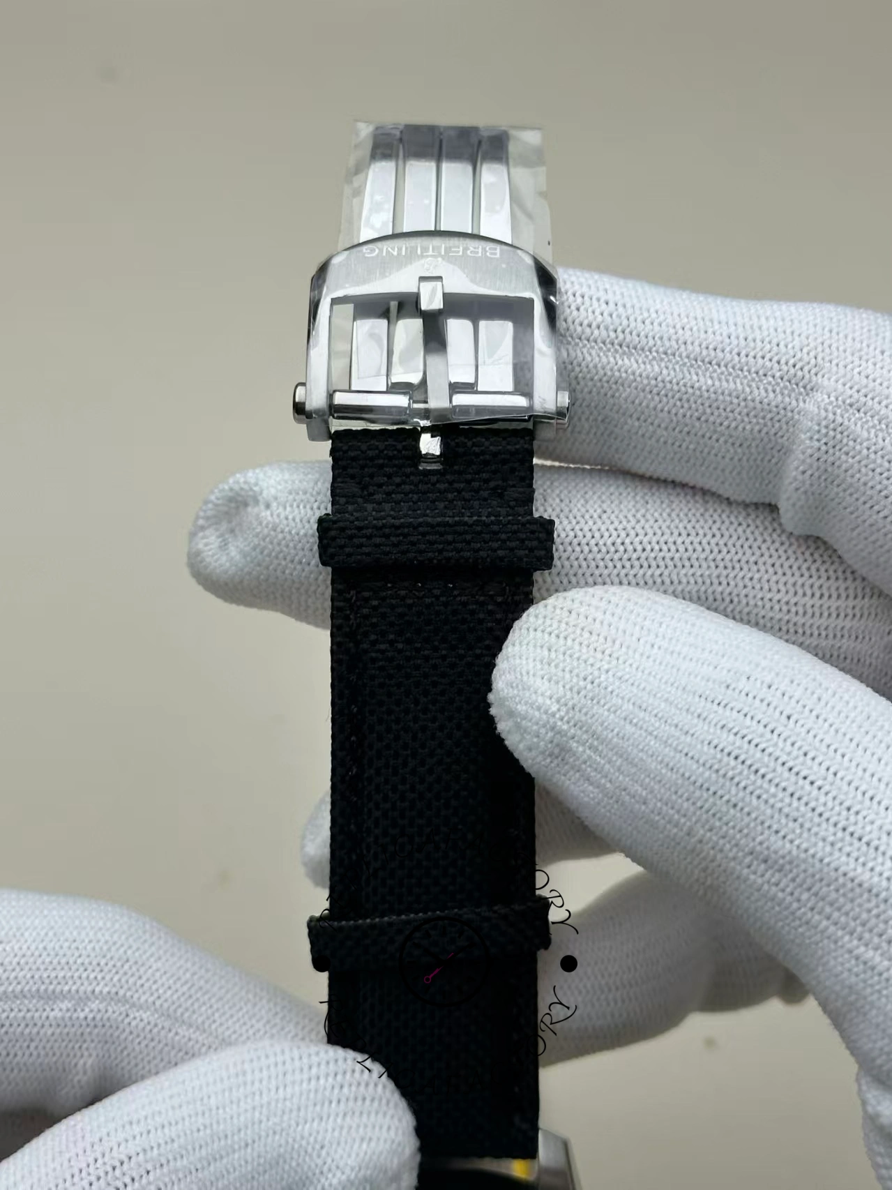 Breitling Avenger Automatic 45mm A17319101I1X1 Replica