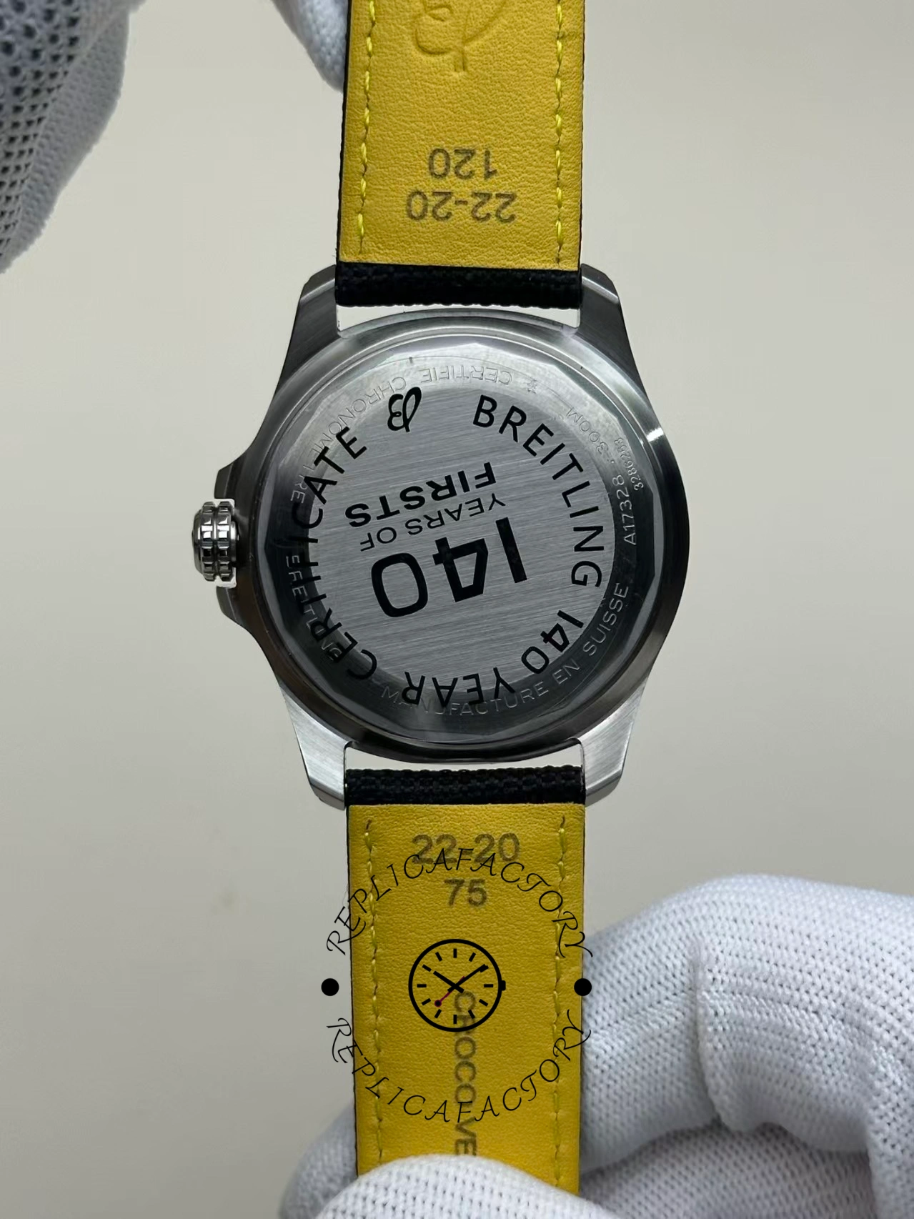 Breitling Avenger Automatic 45mm A17319101I1X1 Replica