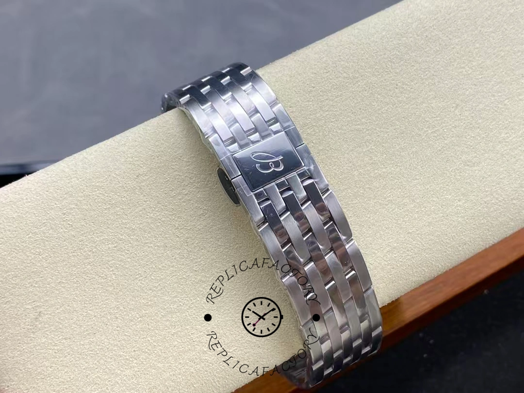 Breitling Navitimer B01 Chronograph 41mm AB0139211L1A1 Replica