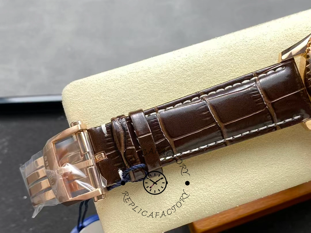 Breitling Navitimer B01 Chronograph 41mm RB0139211G1P1 Replica