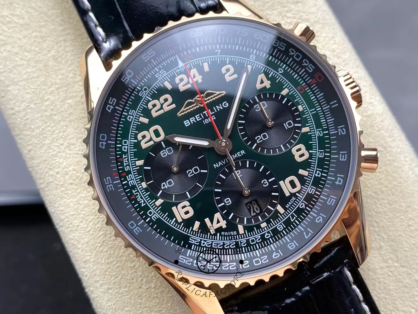 Breitling Navitimer Cosmanaute 41mm Limited Edition RB12302A1L1P1 Replica