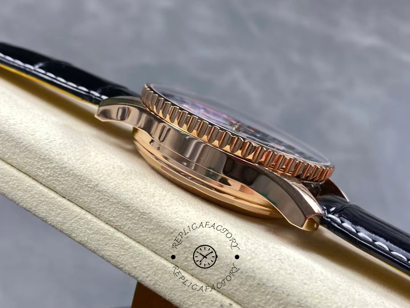 Breitling Navitimer B01 Chronograph RB0137241G1P1 46mm Replica