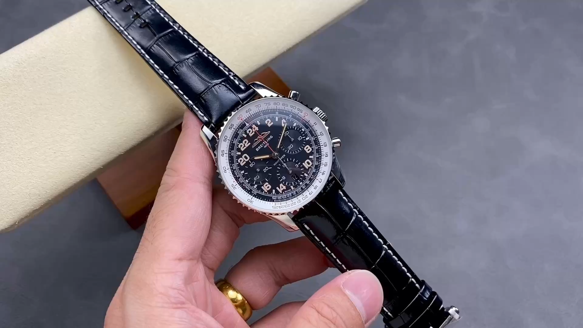 Breitling Navitimer B02 Chronograph 41mm PB02301A1B1P1 Replica