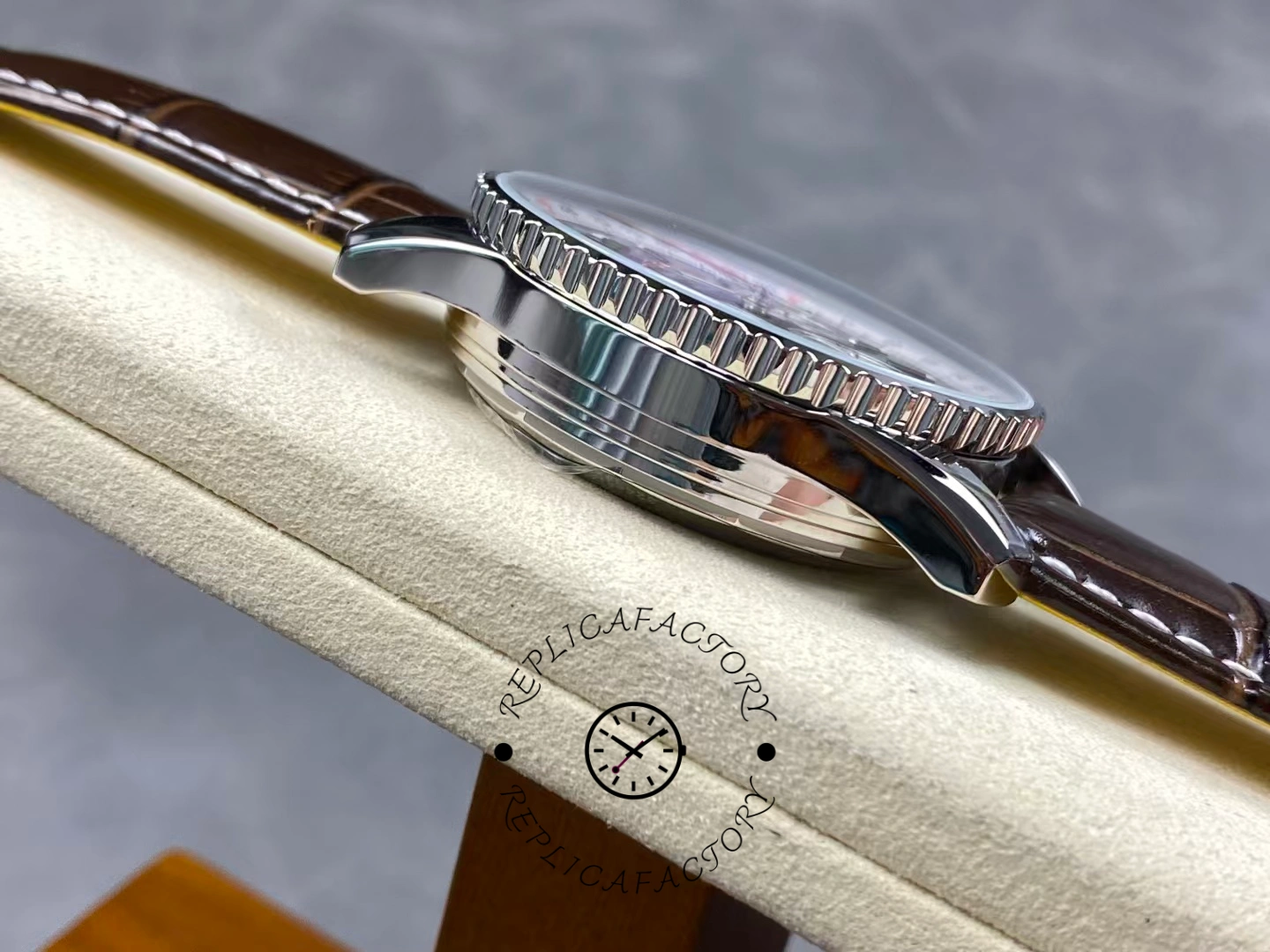 Breitling Navitimer B01 Chronograph AB01372A1Q1P1 46mm Replica