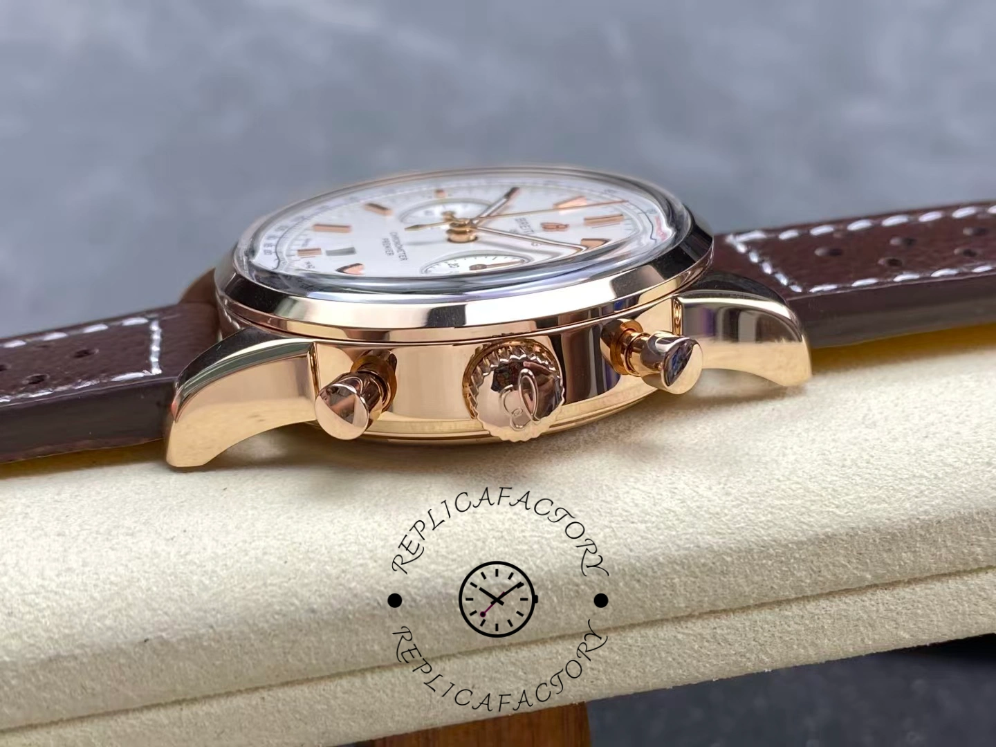 Breitling Premier B01 42mm Silver Dial RB0118371G1P1 Replica