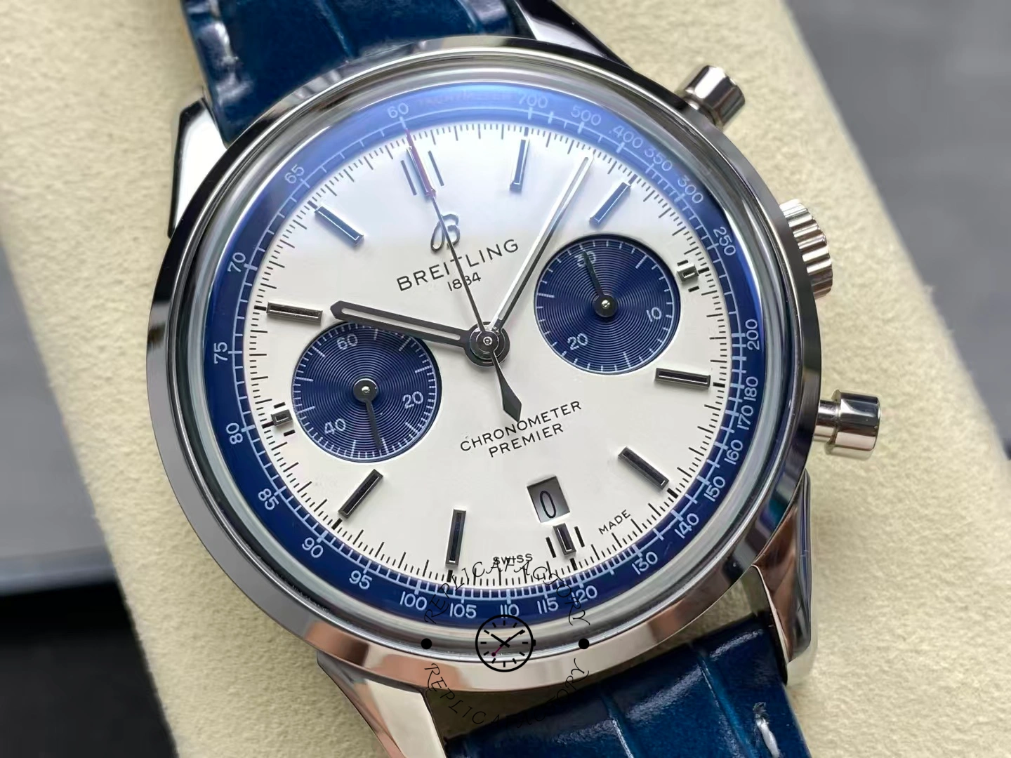 Breitling Premier B01 Chronograph 42 AB01186A1G1P1 Replica