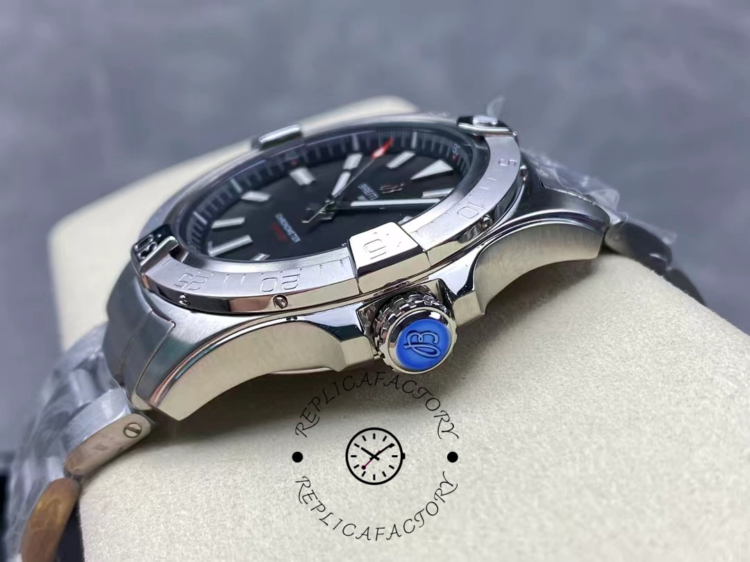 Breitling Avenger Automatic A17328101B1A1 42 Black Dial Replica