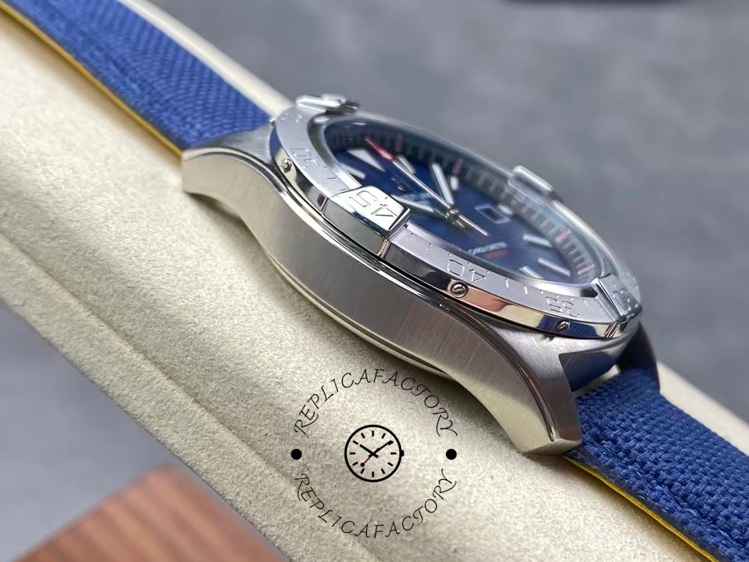 Breitling Avenger Automatic 42mm A173281A1C1X1 Blue Dial Replica